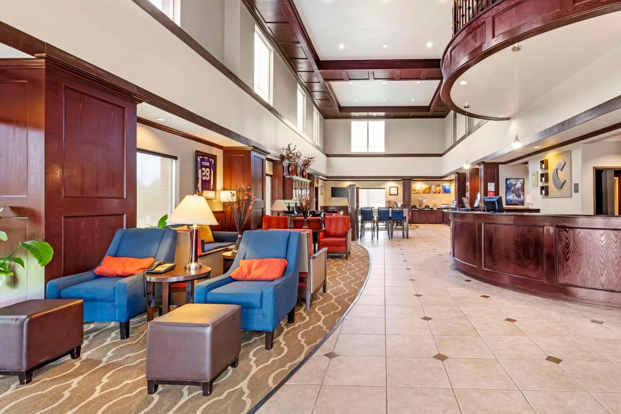 Comfort Suites Palestine Kültér fotó